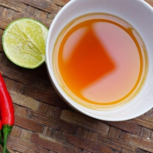 Tại Sao Nước Mắm Bị Sẫm Đen? Nên Lo Lắng Hay Không
