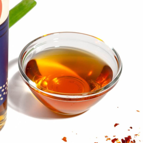 Nước Mắm Làm Quà Biếu – Món Quà Nhỏ Mang Hương Vị Lớn Của Người Việt