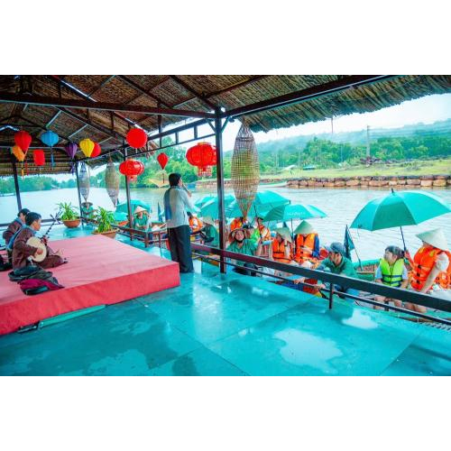 (TOUR RIÊNG) Chèo Thuyền Thúng Sông Cửa Cạn + Tham Quan Trang Trại Mật Ong