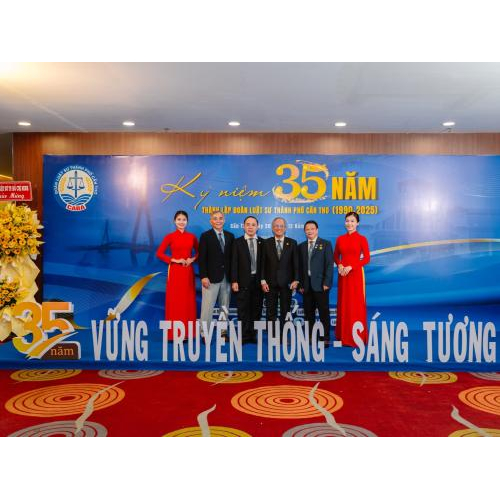 Chặng đường 35 năm xây dựng và phát triển