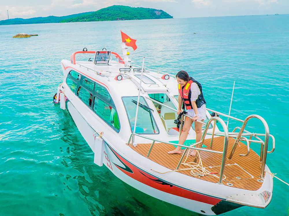 Bảng giá thuê cano 4 đảo Phú Quốc mới nhất năm 2025