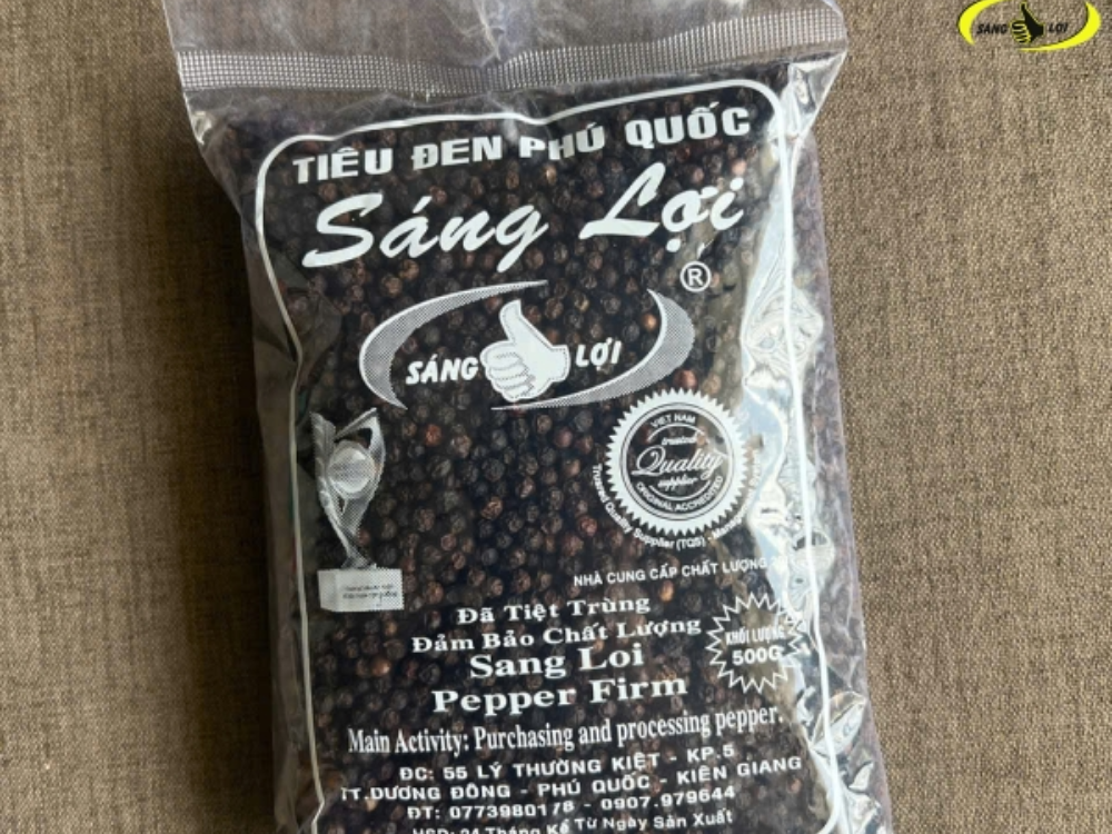 Tiêu Đen (Tiêu Cội) Phú Quốc (500gr)