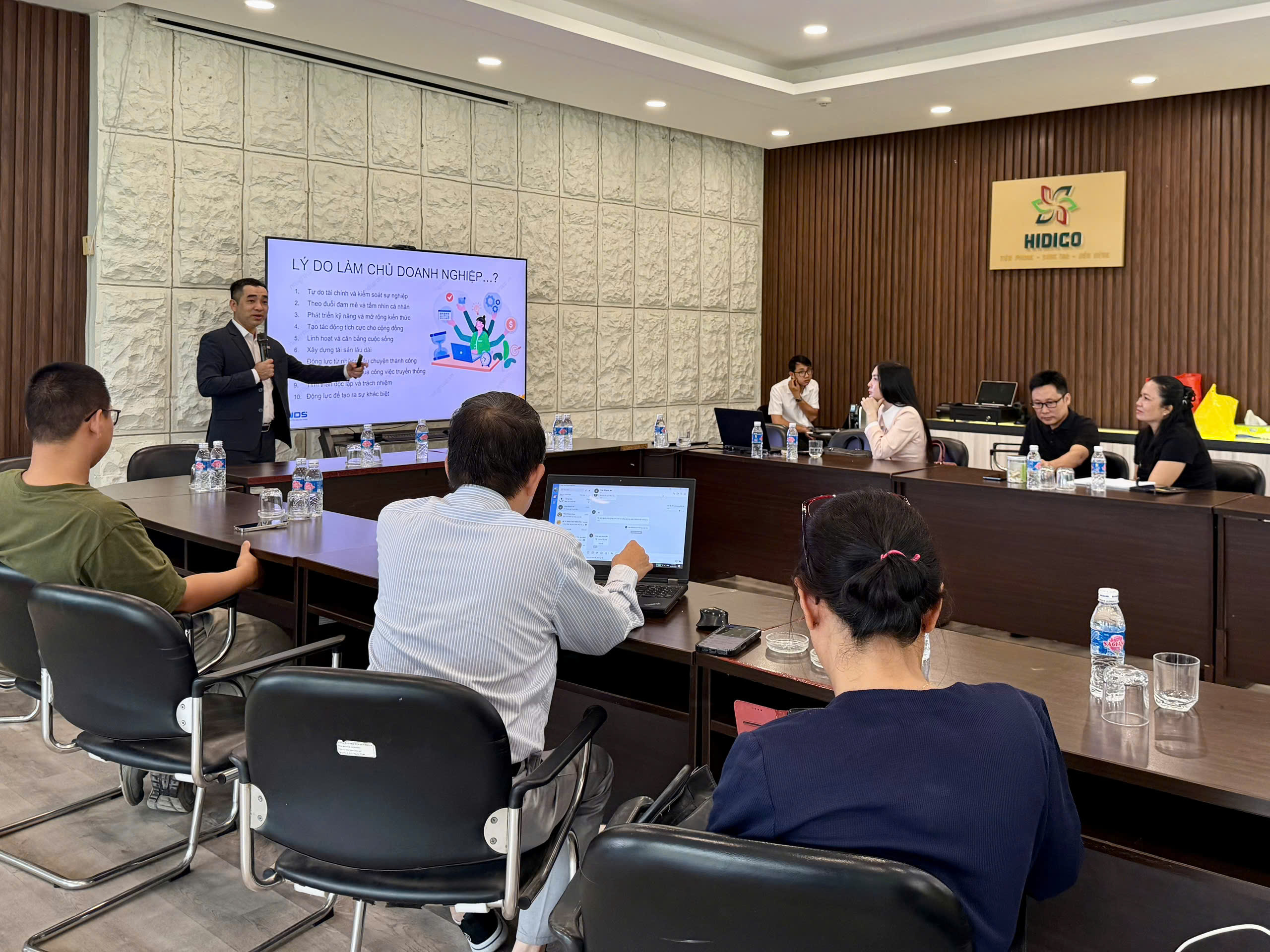 Chuyên đề về Luật thuế mới của NDS đặc biệt thu hút sự quan tâm của nhiều doanh nghiệp/ hộ kinh doanh